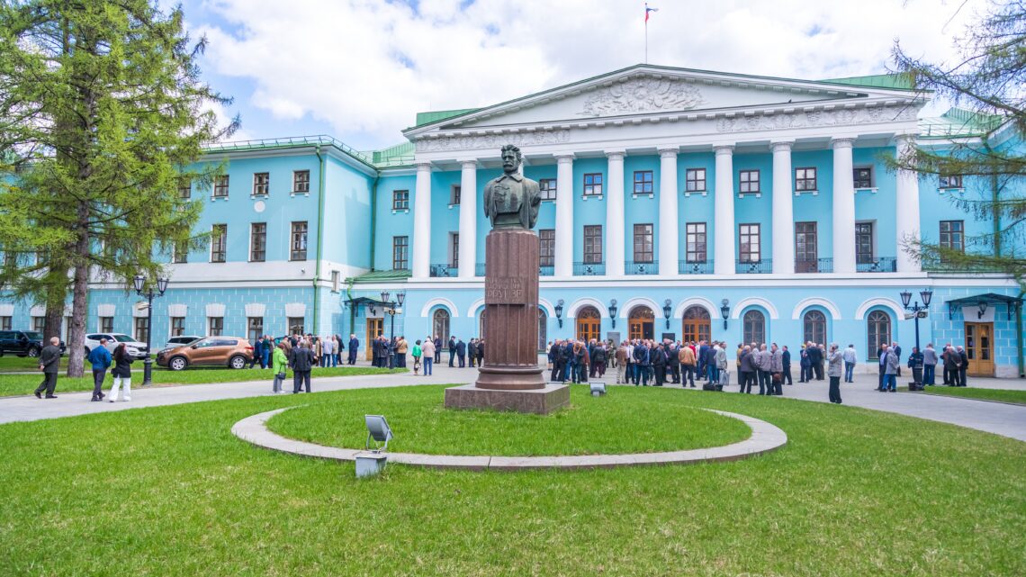 отчетно-выборное собрание Региональной общественной организации ветеранов авиации ДАЛЬНИКИ